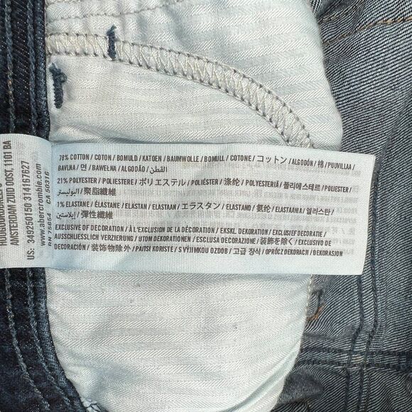 Hollister‎ Women's Dark Wash Denim Midi Shorts - Picture 9 of 11